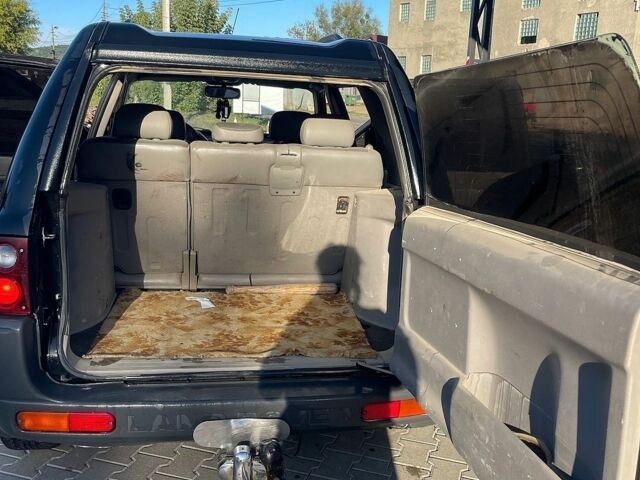 Чорний Ленд Ровер Freelander, об'ємом двигуна 1.95 л та пробігом 233 тис. км за 4700 $, фото 5 на Automoto.ua