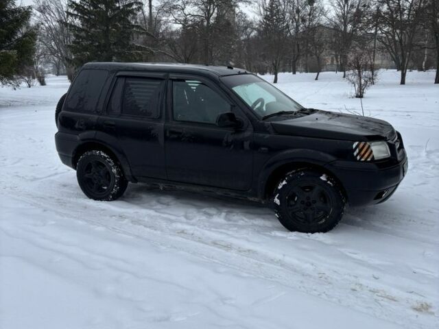 Черный Ленд Ровер Фрилендер, объемом двигателя 2 л и пробегом 350 тыс. км за 2300 $, фото 1 на Automoto.ua