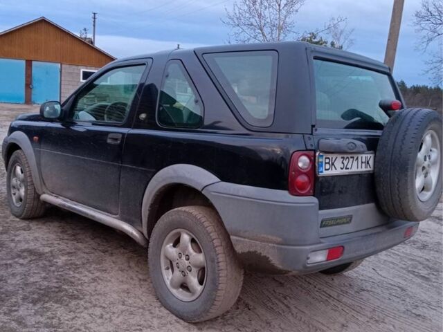 Чорний Ленд Ровер Freelander, об'ємом двигуна 2 л та пробігом 239 тис. км за 3500 $, фото 3 на Automoto.ua