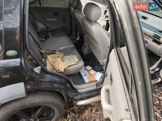 Черный Ленд Ровер Фрилендер, объемом двигателя 2 л и пробегом 278 тыс. км за 3500 $, фото 7 на Automoto.ua