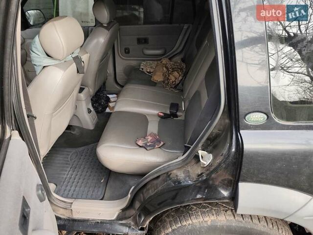 Черный Ленд Ровер Фрилендер, объемом двигателя 2 л и пробегом 278 тыс. км за 3500 $, фото 9 на Automoto.ua