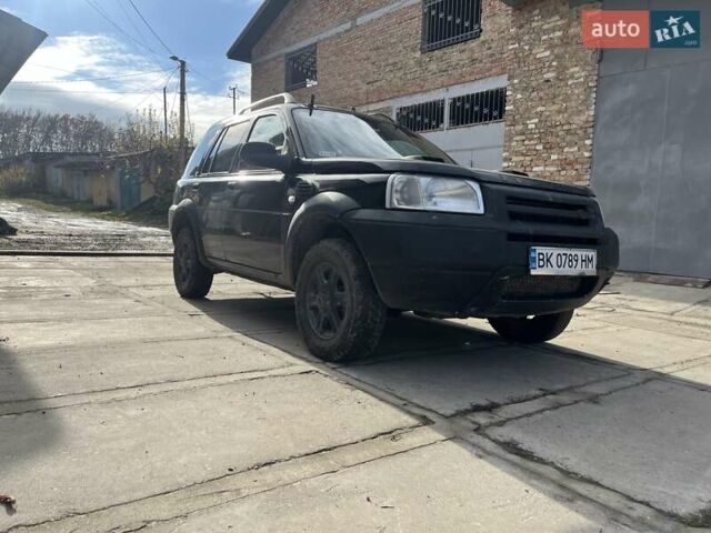 Черный Ленд Ровер Фрилендер, объемом двигателя 1.8 л и пробегом 164 тыс. км за 3350 $, фото 9 на Automoto.ua