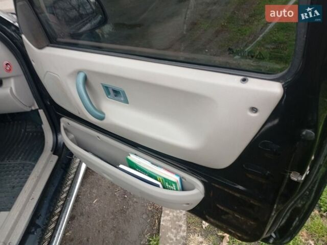 Чорний Ленд Ровер Freelander, об'ємом двигуна 1.95 л та пробігом 301 тис. км за 5800 $, фото 11 на Automoto.ua