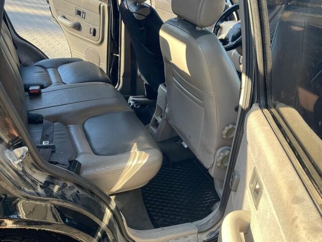 Чорний Ленд Ровер Freelander, об'ємом двигуна 1.95 л та пробігом 233 тис. км за 4700 $, фото 4 на Automoto.ua