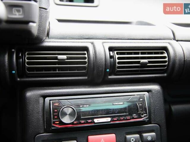 Чорний Ленд Ровер Freelander, об'ємом двигуна 1.95 л та пробігом 234 тис. км за 6600 $, фото 15 на Automoto.ua