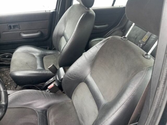 Черный Ленд Ровер Фрилендер, объемом двигателя 2 л и пробегом 236 тыс. км за 3300 $, фото 4 на Automoto.ua