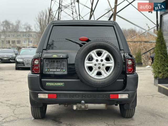 Черный Ленд Ровер Фрилендер, объемом двигателя 2 л и пробегом 234 тыс. км за 7300 $, фото 10 на Automoto.ua