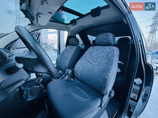 Черный Ленд Ровер Фрилендер, объемом двигателя 2 л и пробегом 234 тыс. км за 6500 $, фото 21 на Automoto.ua