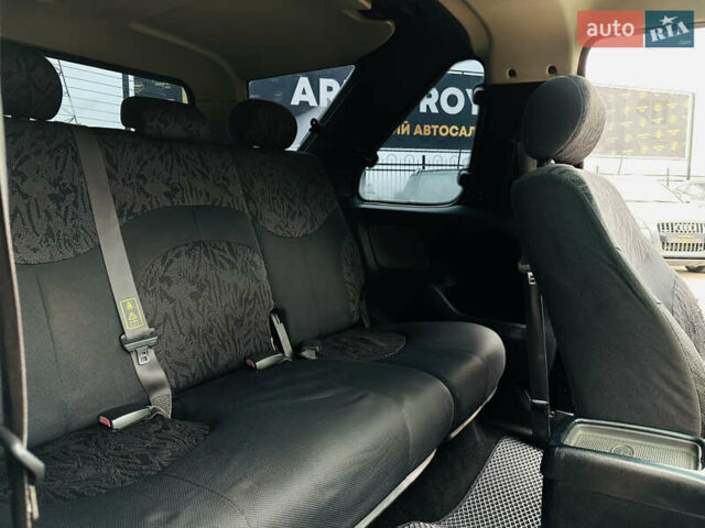 Черный Ленд Ровер Фрилендер, объемом двигателя 2 л и пробегом 234 тыс. км за 7300 $, фото 16 на Automoto.ua