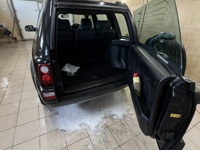 Чорний Ленд Ровер Freelander, об'ємом двигуна 2 л та пробігом 200 тис. км за 3995 $, фото 7 на Automoto.ua
