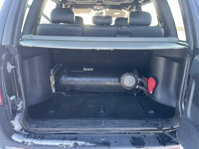 Черный Ленд Ровер Фрилендер, объемом двигателя 1.8 л и пробегом 230 тыс. км за 3600 $, фото 8 на Automoto.ua