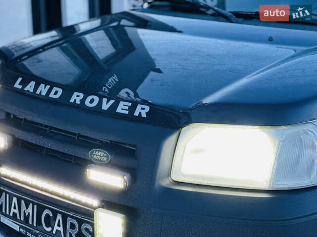 Черный Ленд Ровер Фрилендер, объемом двигателя 2 л и пробегом 234 тыс. км за 6500 $, фото 2 на Automoto.ua