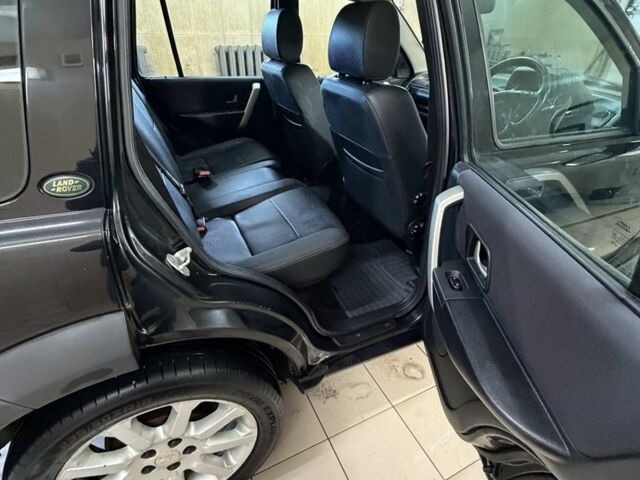 Чорний Ленд Ровер Freelander, об'ємом двигуна 2 л та пробігом 200 тис. км за 3995 $, фото 4 на Automoto.ua