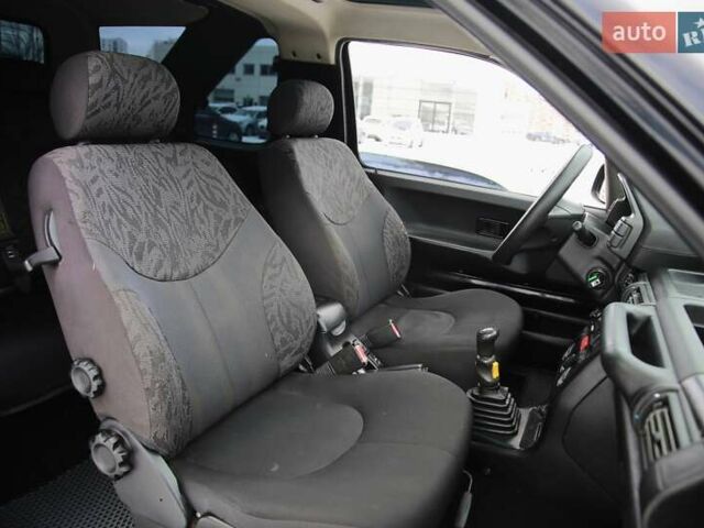 Чорний Ленд Ровер Freelander, об'ємом двигуна 1.95 л та пробігом 234 тис. км за 6600 $, фото 8 на Automoto.ua