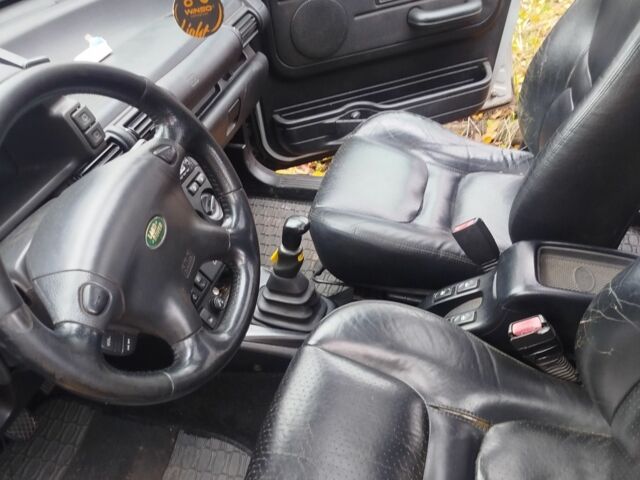 Черный Ленд Ровер Фрилендер, объемом двигателя 2 л и пробегом 224 тыс. км за 2900 $, фото 1 на Automoto.ua