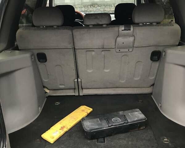 Черный Ленд Ровер Фрилендер, объемом двигателя 2 л и пробегом 277 тыс. км за 3200 $, фото 26 на Automoto.ua