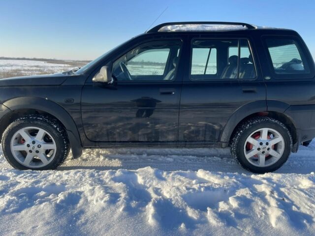 Черный Ленд Ровер Фрилендер, объемом двигателя 1.8 л и пробегом 230 тыс. км за 3600 $, фото 11 на Automoto.ua