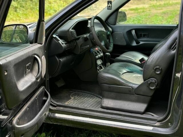 Чорний Ленд Ровер Freelander, об'ємом двигуна 2 л та пробігом 250 тис. км за 3300 $, фото 6 на Automoto.ua