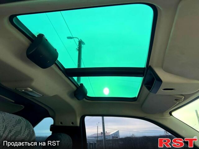 Черный Ленд Ровер Фрилендер, объемом двигателя 2 л и пробегом 225 тыс. км за 6500 $, фото 11 на Automoto.ua