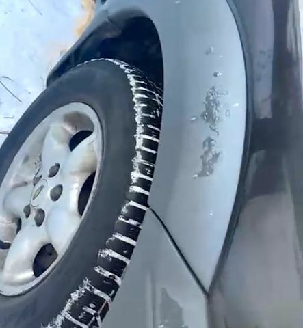 Черный Ленд Ровер Фрилендер, объемом двигателя 1.8 л и пробегом 187 тыс. км за 2000 $, фото 1 на Automoto.ua