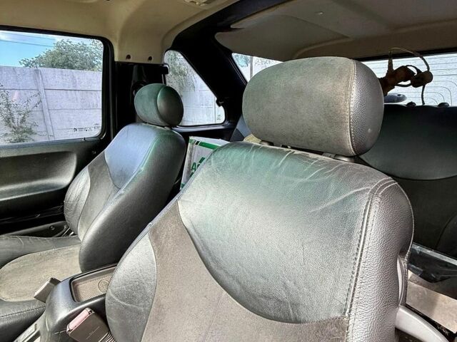 Чорний Ленд Ровер Freelander, об'ємом двигуна 1.8 л та пробігом 250 тис. км за 2200 $, фото 11 на Automoto.ua