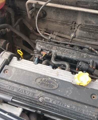 Черный Ленд Ровер Фрилендер, объемом двигателя 1.8 л и пробегом 337 тыс. км за 5100 $, фото 4 на Automoto.ua