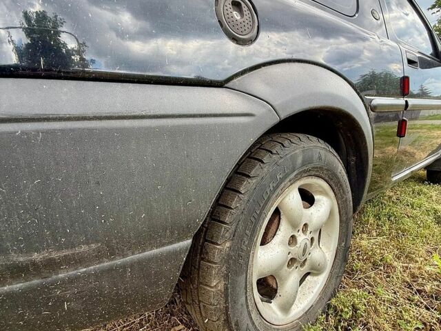 Чорний Ленд Ровер Freelander, об'ємом двигуна 1.8 л та пробігом 250 тис. км за 2200 $, фото 15 на Automoto.ua