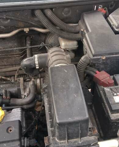 Черный Ленд Ровер Фрилендер, объемом двигателя 1.8 л и пробегом 337 тыс. км за 5100 $, фото 1 на Automoto.ua