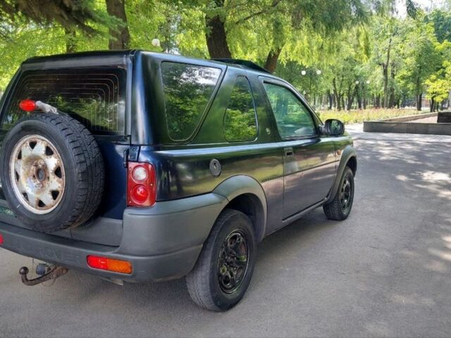 Чорний Ленд Ровер Freelander, об'ємом двигуна 0 л та пробігом 250 тис. км за 2900 $, фото 5 на Automoto.ua