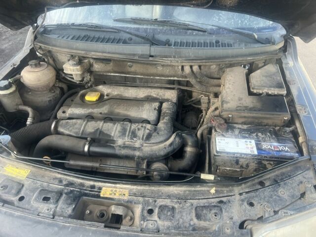 Черный Ленд Ровер Фрилендер, объемом двигателя 0 л и пробегом 174 тыс. км за 1600 $, фото 16 на Automoto.ua