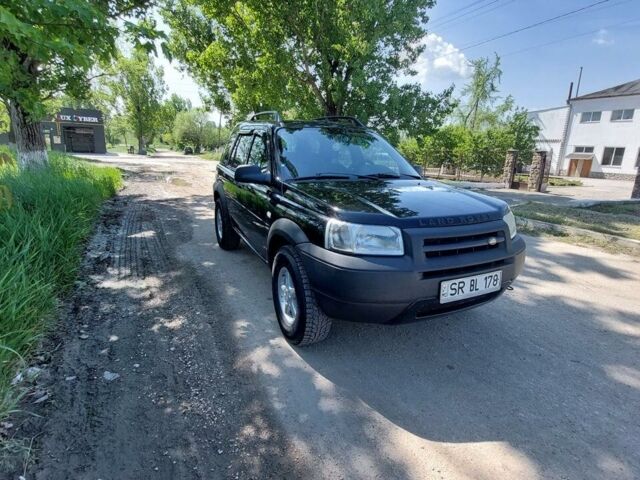 Чорний Ленд Ровер Freelander, об'ємом двигуна 1.8 л та пробігом 216 тис. км за 1300 $, фото 2 на Automoto.ua