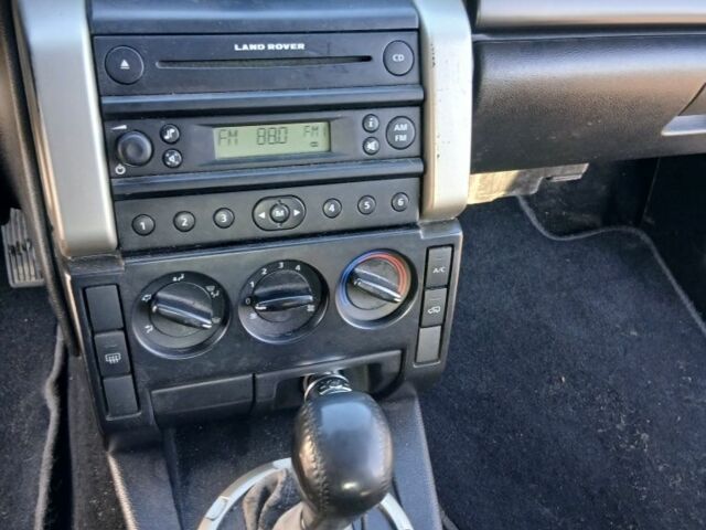 Чорний Ленд Ровер Freelander, об'ємом двигуна 2 л та пробігом 430 тис. км за 3600 $, фото 12 на Automoto.ua