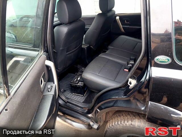 Черный Ленд Ровер Фрилендер, объемом двигателя 2 л и пробегом 150 тыс. км за 2750 $, фото 9 на Automoto.ua