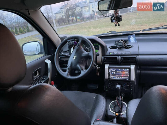 Чорний Ленд Ровер Freelander, об'ємом двигуна 1.95 л та пробігом 256 тис. км за 7100 $, фото 8 на Automoto.ua