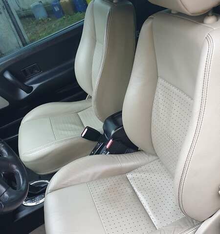 Чорний Ленд Ровер Freelander, об'ємом двигуна 1.95 л та пробігом 145 тис. км за 7200 $, фото 6 на Automoto.ua