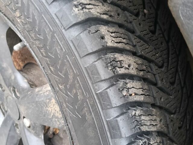 Черный Ленд Ровер Фрилендер, объемом двигателя 2 л и пробегом 178 тыс. км за 2365 $, фото 5 на Automoto.ua