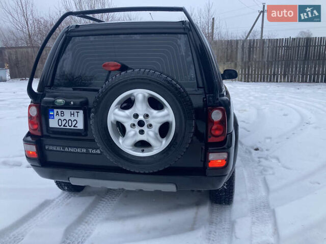 Черный Ленд Ровер Фрилендер, объемом двигателя 1.95 л и пробегом 256 тыс. км за 7300 $, фото 6 на Automoto.ua