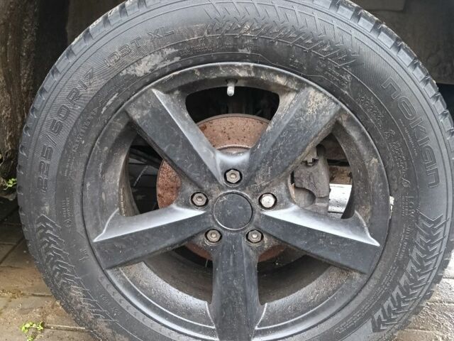 Черный Ленд Ровер Фрилендер, объемом двигателя 2 л и пробегом 178 тыс. км за 2365 $, фото 4 на Automoto.ua