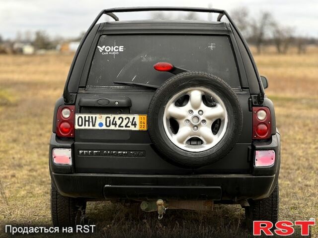 Чорний Ленд Ровер Freelander, об'ємом двигуна 2 л та пробігом 230 тис. км за 2650 $, фото 5 на Automoto.ua