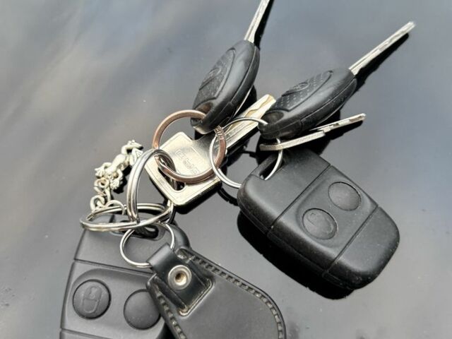 Чорний Ленд Ровер Freelander, об'ємом двигуна 2 л та пробігом 173 тис. км за 4290 $, фото 7 на Automoto.ua