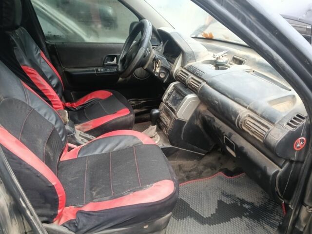 Черный Ленд Ровер Фрилендер, объемом двигателя 2 л и пробегом 178 тыс. км за 2365 $, фото 8 на Automoto.ua