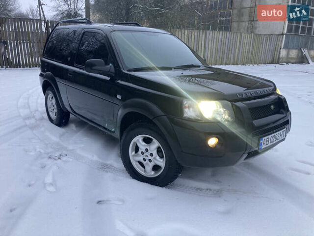 Черный Ленд Ровер Фрилендер, объемом двигателя 1.95 л и пробегом 256 тыс. км за 7300 $, фото 3 на Automoto.ua
