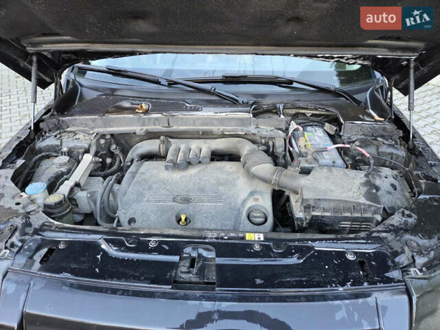 Чорний Ленд Ровер Freelander, об'ємом двигуна 2.2 л та пробігом 300 тис. км за 9300 $, фото 3 на Automoto.ua