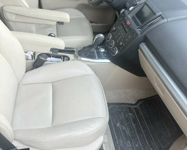 Чорний Ленд Ровер Freelander, об'ємом двигуна 2.2 л та пробігом 300 тис. км за 9300 $, фото 7 на Automoto.ua