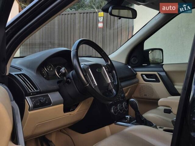 Чорний Ленд Ровер Freelander, об'ємом двигуна 2.2 л та пробігом 301 тис. км за 9950 $, фото 11 на Automoto.ua