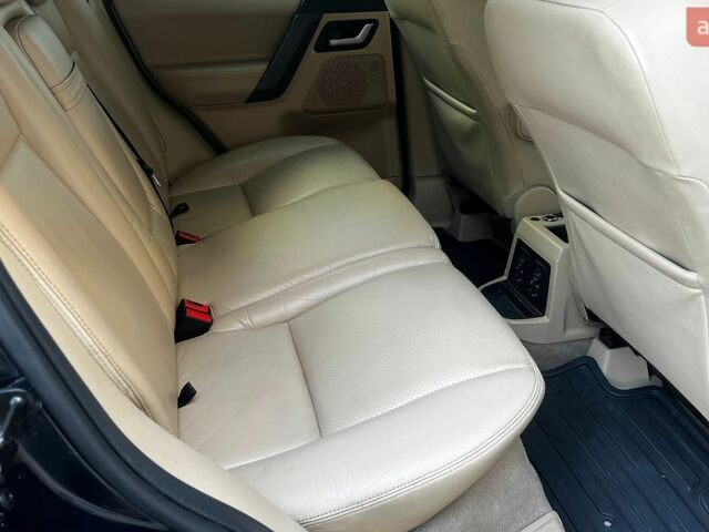 Чорний Ленд Ровер Freelander, об'ємом двигуна 2.18 л та пробігом 270 тис. км за 10500 $, фото 36 на Automoto.ua