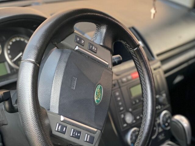 Чорний Ленд Ровер Freelander, об'ємом двигуна 2.2 л та пробігом 288 тис. км за 9300 $, фото 3 на Automoto.ua