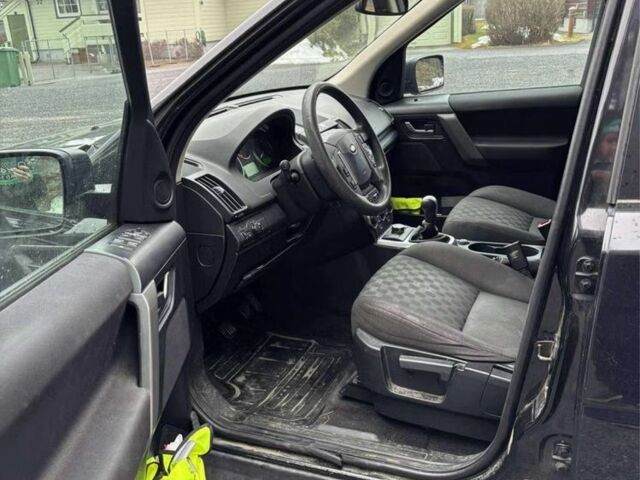 Черный Ленд Ровер Фрилендер, объемом двигателя 0 л и пробегом 300 тыс. км за 5000 $, фото 4 на Automoto.ua