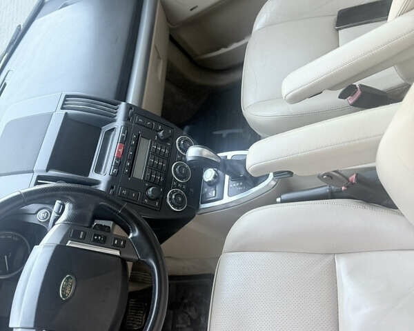 Чорний Ленд Ровер Freelander, об'ємом двигуна 2.2 л та пробігом 300 тис. км за 9300 $, фото 9 на Automoto.ua