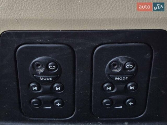 Чорний Ленд Ровер Freelander, об'ємом двигуна 2.2 л та пробігом 301 тис. км за 9950 $, фото 25 на Automoto.ua